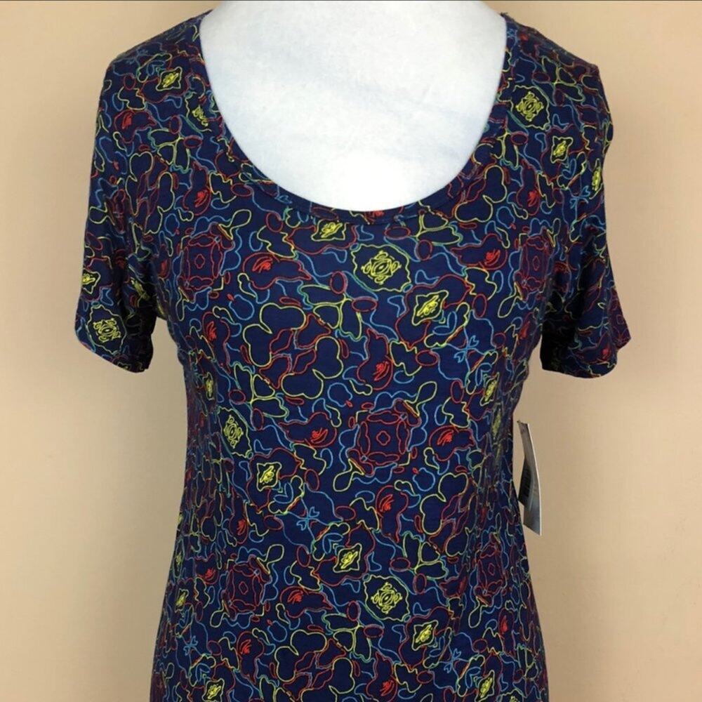 LuLaRoe Classic T NWT - Picture 1 of 3